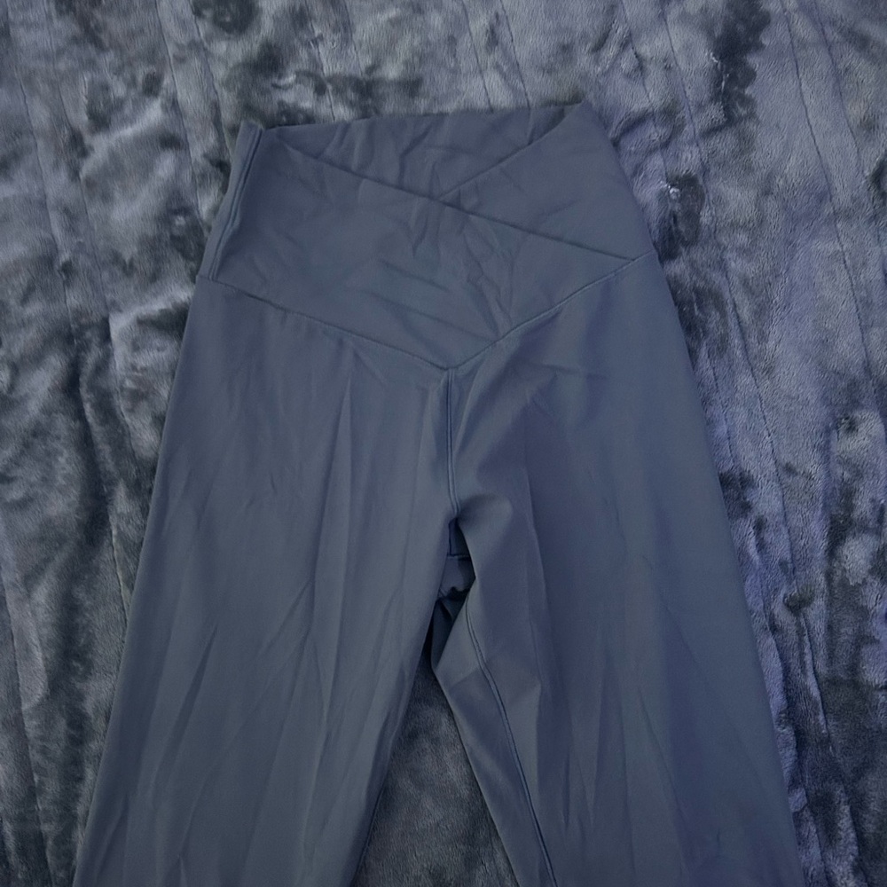 Sunzel Crossover Flared Gray Leggings - S , NEW!!